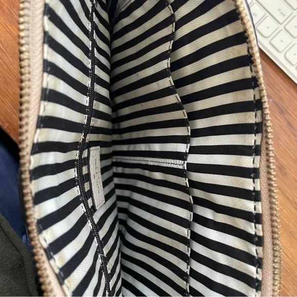 KATE SPADE Two-Tone Black and Grey Leather Medium Handbag with Removable Strap - Picture 15 of 15